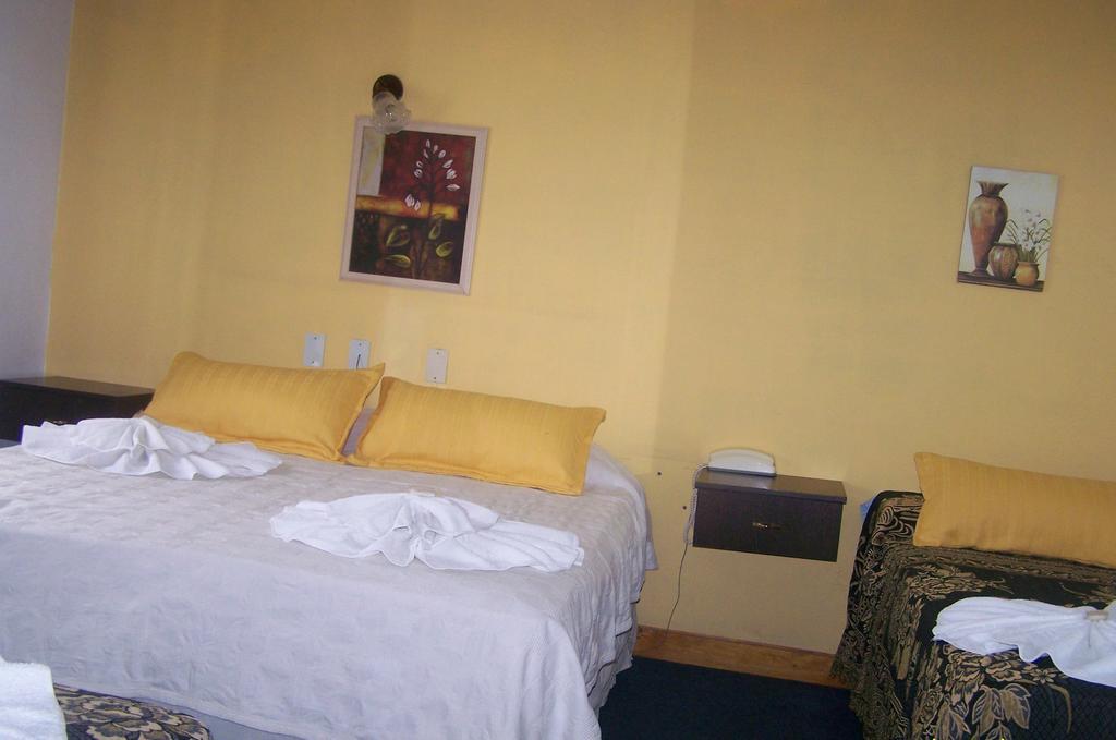 Hotel Marciala Villa Carlos Paz Luaran gambar